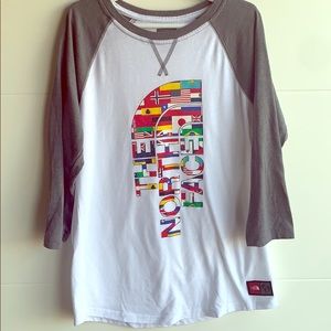North Face Girls ‘World Flags’ T-shirt(Size 10/12)